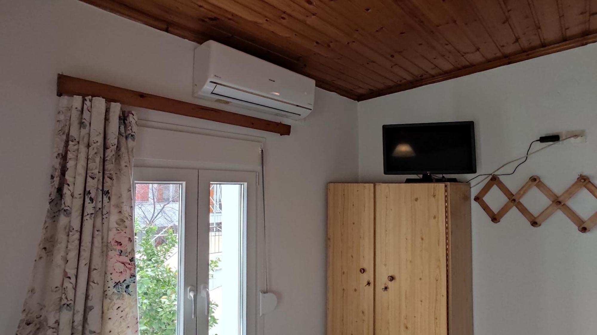 Angelos Rooms Митилини Экстерьер фото