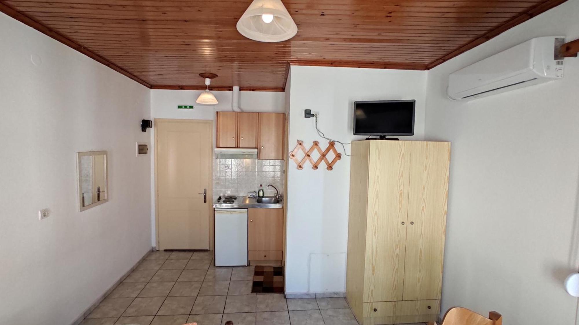 Angelos Rooms Митилини Экстерьер фото