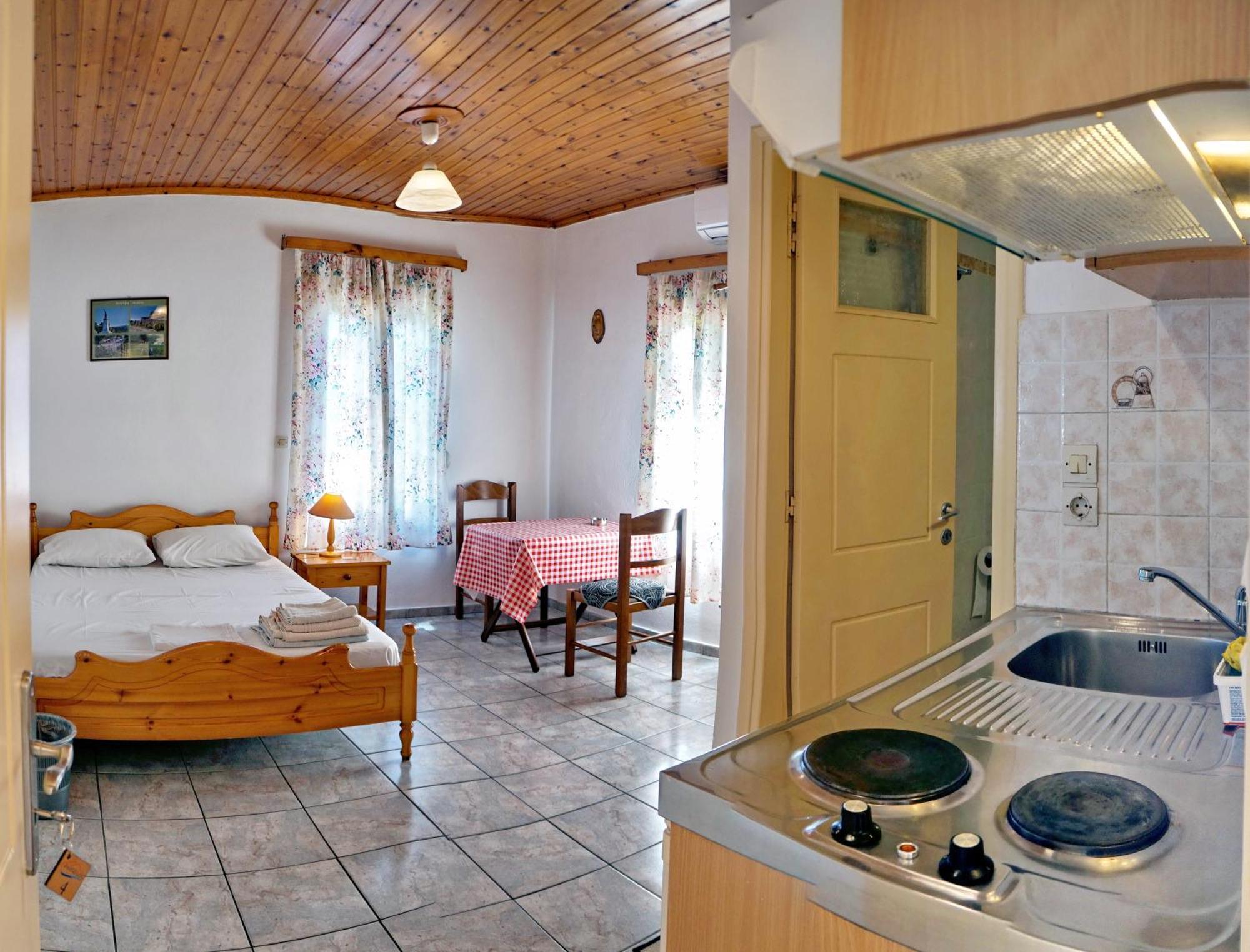 Angelos Rooms Митилини Экстерьер фото