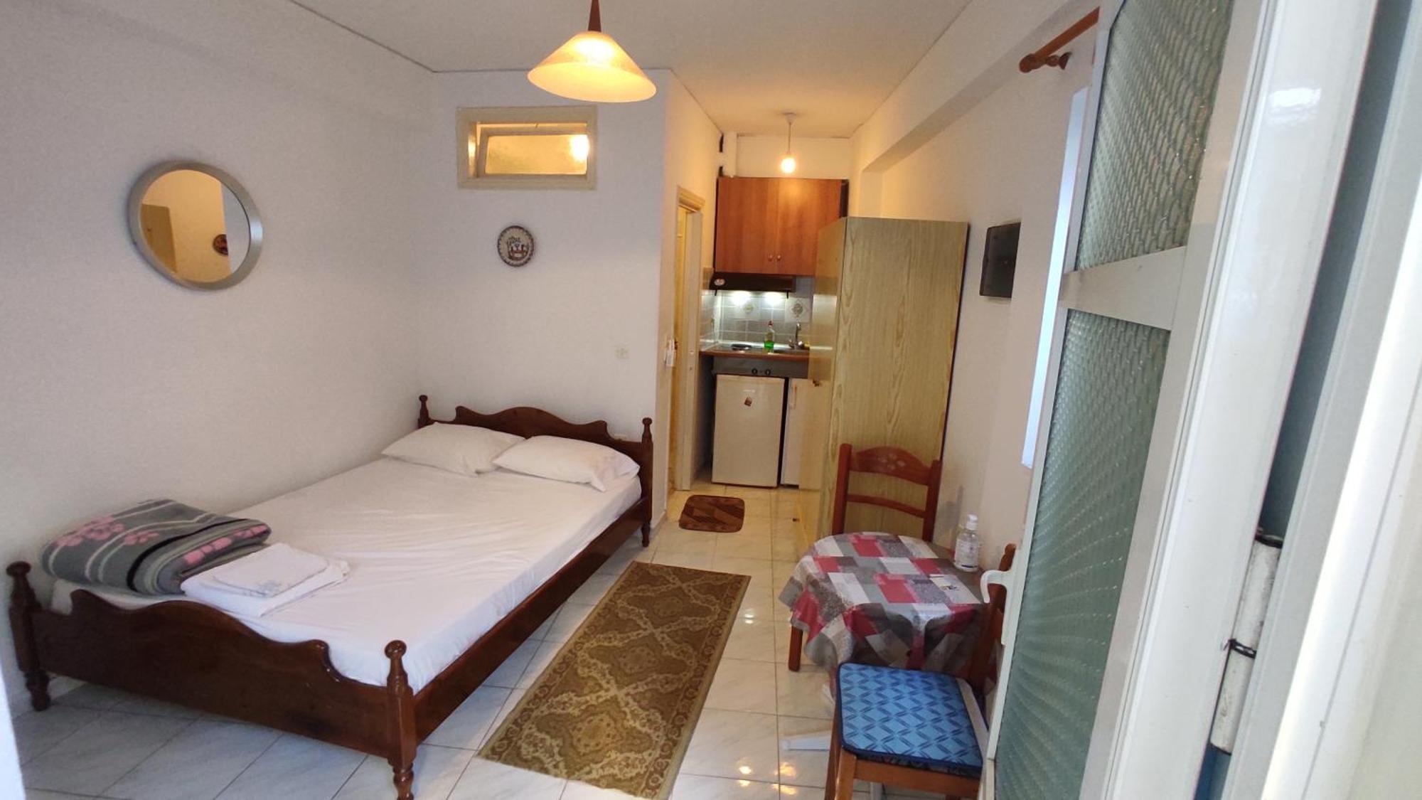 Angelos Rooms Митилини Экстерьер фото